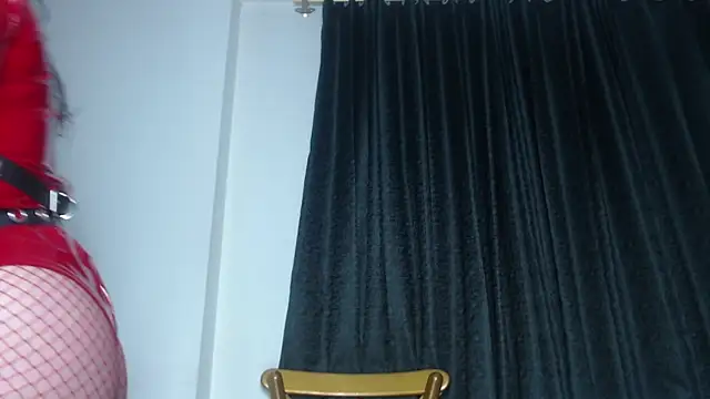 Halley Raven online show from 2, 10, 2025