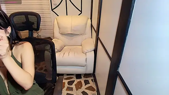 NaomiFrost online show from 19, 3, 2025