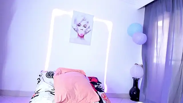 sweet cinamon online show from 19, 10, 2025