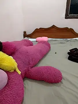 priya 00143 online show from 9, 5, 2026