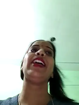 Hotty-Nidhi online show from 18, 2, 2026