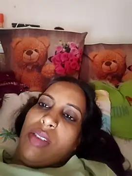 Hotty-Nidhi online show from 14, 6, 2026