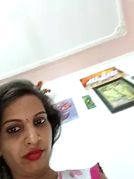 Hotty-Nidhi online show from 25, 6, 2026