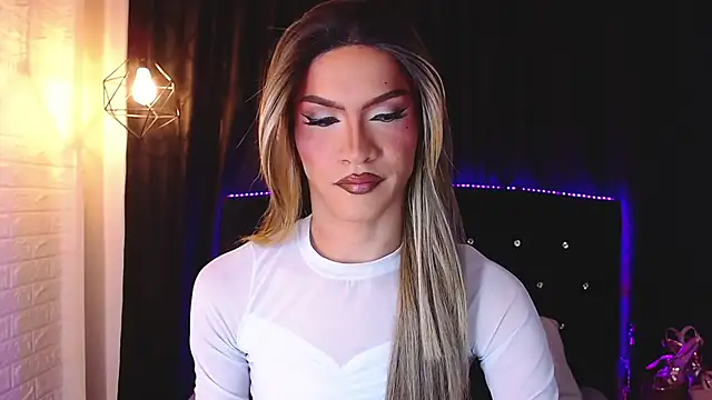 agatha rodriguez online show from 4, 7, 2026