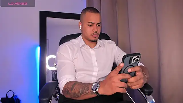 AshtonnSummer online show from 20, 3, 2025