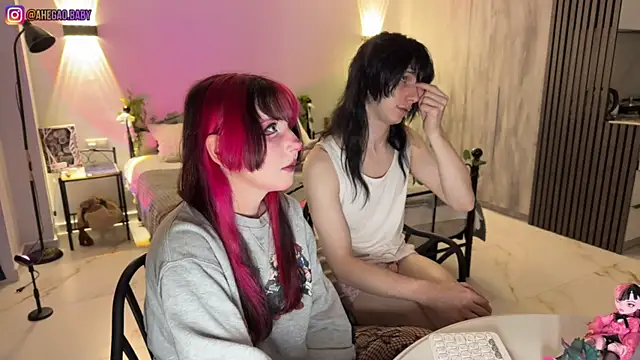 Snapshot of h3ntai_baby chatting on 20, 7, 2026 h3ntai baby online show from 20, 7, 2026
