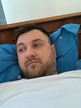 hugedickedd online show from 26, 3, 2026