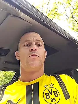 Snapshot of GermanAnonym@xh chatting on 13, 9, 2025 GermanAnonymxh online show from 13, 9, 2025