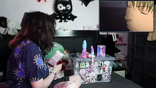 Snapshot of Devil_And_Princess chatting on 18, 12, 2025 Devil And Princess online show from 18, 12, 2025