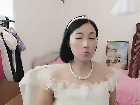 Rachel-6600 online show from 17, 6, 2026
