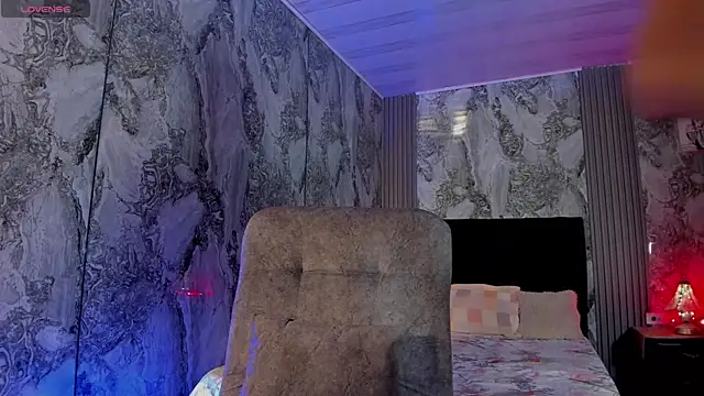 Snapshot of AshleyVega01 chatting on 24, 11, 2025 AshleyVega01 online show from 24, 11, 2025