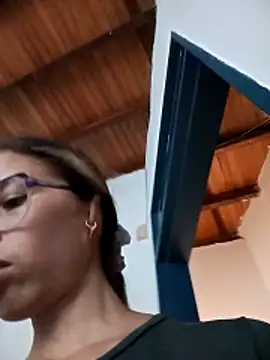Sexi girl29 online show from 30, 4, 2026