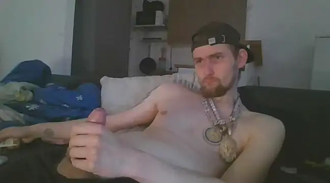 Snapshot of ThePython666 chatting on 17, 3, 2025 ThePython666 online show from 17, 3, 2025