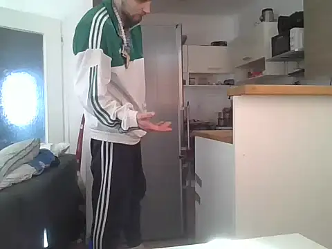 Snapshot of ThePython666 chatting on 18, 3, 2025 ThePython666 online show from 18, 3, 2025