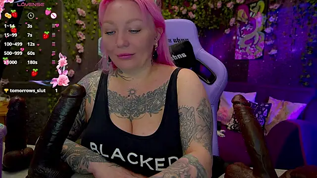 BlackedBarbie online show from 16, 11, 2025