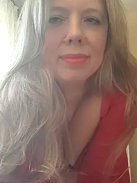 Irina3718 online show from 5, 10, 2025