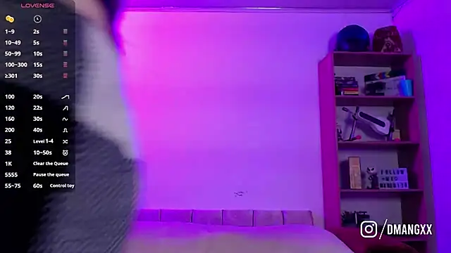 Soy mangx online show from 4, 12, 2025