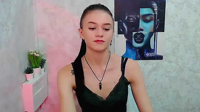 LanaTey online show from 14, 11, 2025