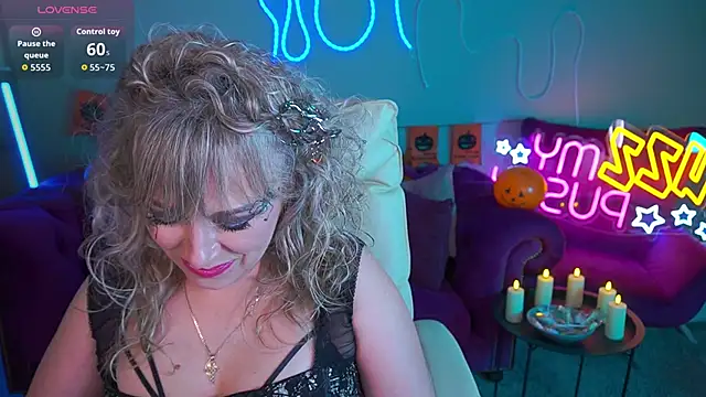 CandyLadyyy online show from 30, 10, 2025