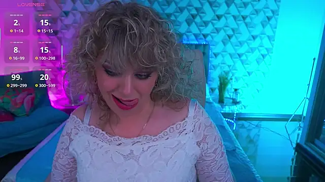 Snapshot of CandyLadyyy chatting on 13, 6, 2026 CandyLadyyy online show from 13, 6, 2026