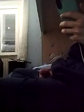 Snapshot of Francescodicristina44 chatting on 5, 3, 2026 Francescodicristina44 online show from 5, 3, 2026