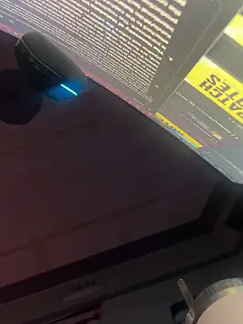 twink69Finger online show from 11, 11, 2025