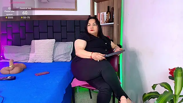 EllenaBoobs  online show from 23, 5, 2026