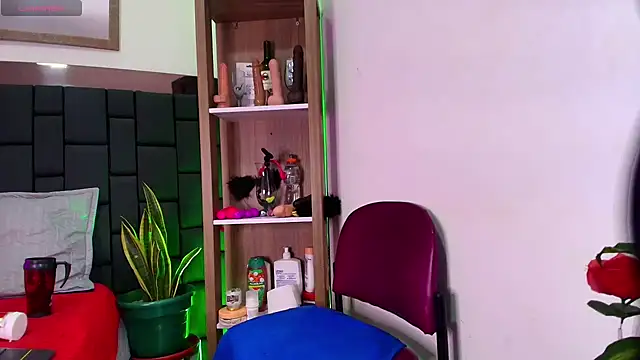 EllenaBoobs  online show from 15, 6, 2026
