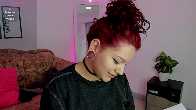 Snapshot of jenn_cg chatting on 14, 3, 2025 jenn cg online show from 14, 3, 2025