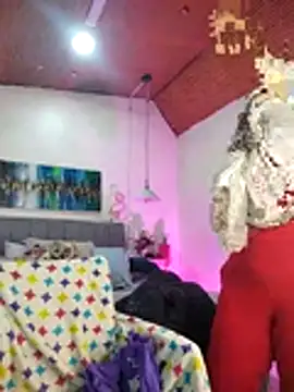 Rose Thompson1 online show from 29, 4, 2026