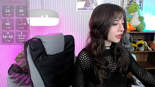 Miyuki wolf online show from 13, 10, 2025