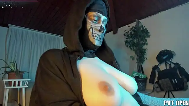 Snapshot of cos_operator chatting on 11, 2, 2026 cos operator online show from 11, 2, 2026