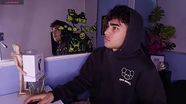 LucasCarterr  online show from 30, 9, 2025