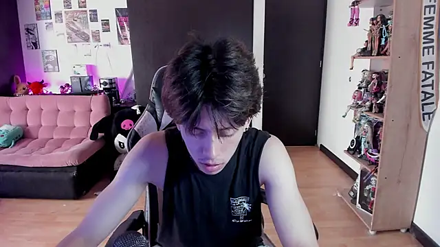 Snapshot of xIce_Boy chatting on 3, 6, 2026 xIce Boy online show from 3, 6, 2026