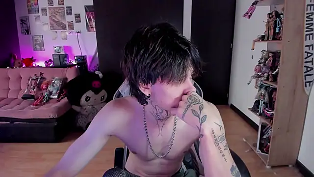 Snapshot of xIce_Boy chatting on 5, 6, 2026 xIce Boy online show from 5, 6, 2026