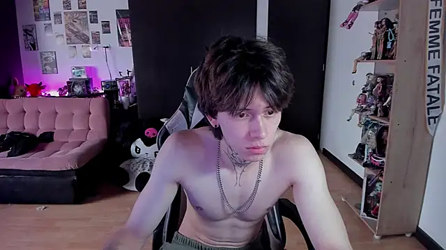 Snapshot of xIce_Boy chatting on 7, 6, 2026 xIce Boy online show from 7, 6, 2026