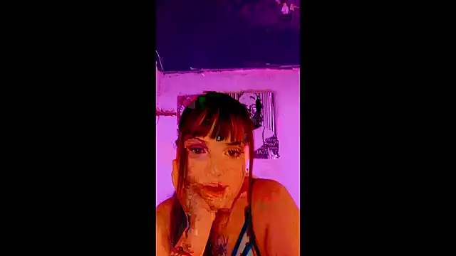 Snapshot of LoganPeny chatting on 19, 3, 2025 LoganPeny online show from 19, 3, 2025