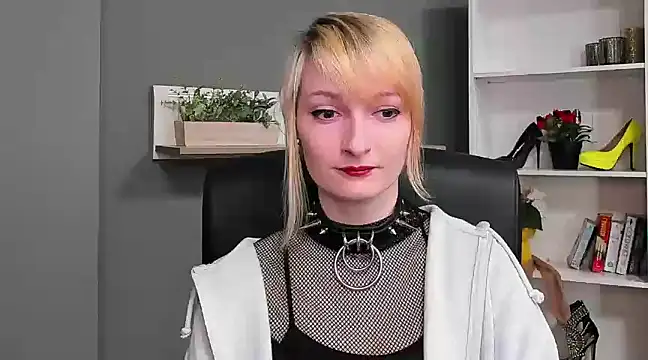 hottieBlair online show from 21, 3, 2025