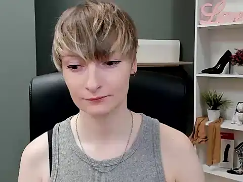 hottieBlair online show from 1, 10, 2025