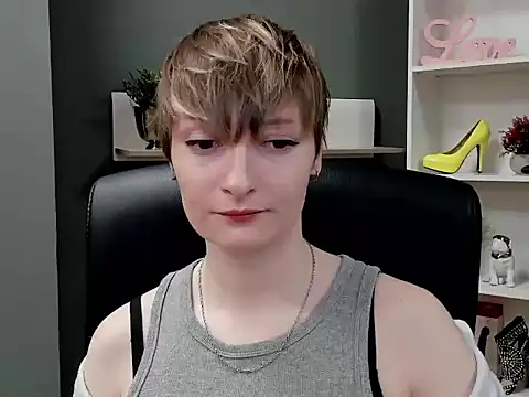 hottieBlair online show from 21, 10, 2025