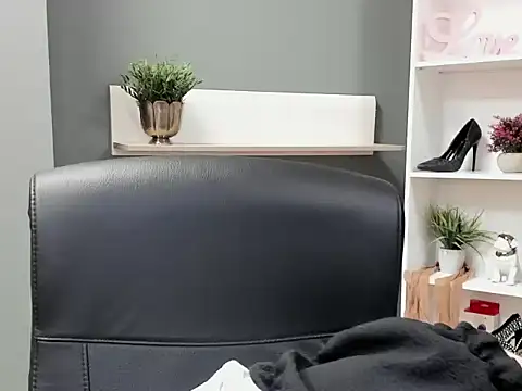 hottieBlair online show from 29, 10, 2025