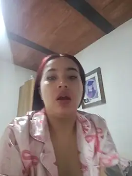 MelinaCruz online show from 17, 7, 2026