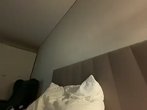 Aliniasky online show from 14, 2, 2026