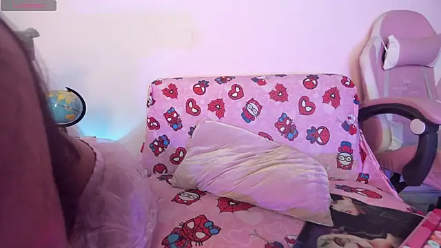 kitty-kryss online show from 18, 6, 2026