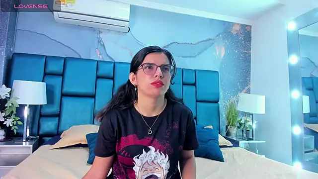 JulietSofia online show from 22, 3, 2025