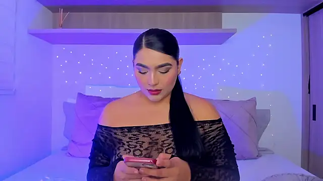 eva sainnt online show from 30, 4, 2026