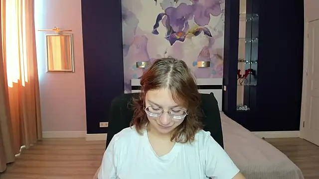 AngelinaLow online show from 27, 9, 2025