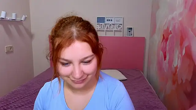 Snapshot of AngelinaLow chatting on 15, 6, 2026 AngelinaLow online show from 15, 6, 2026