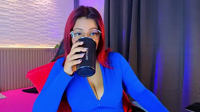 Snapshot of TiffanyWalk chatting on 13, 9, 2025 TiffanyWalk online show from 13, 9, 2025