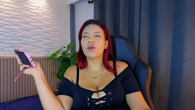 Snapshot of TiffanyWalk chatting on 18, 9, 2025 TiffanyWalk online show from 18, 9, 2025